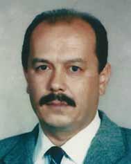 Nafiz Gürbüz 1954 yılında Antalya-Kumluca da doğdu. 1977 yılında İstanbul Teknik Üniversitesi İnşaat Fakültesinden mezun oldu. Askerliğini 1978-1980 yıllarında yaptı. Karayolları 13.