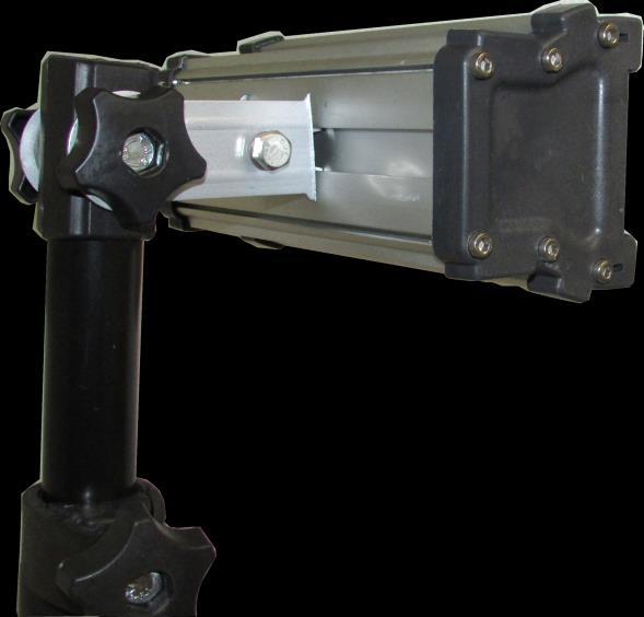 LED FLOOD LIGHT CPS-X1-29 LED FLOOD LIGHT SERIES TAK ÇALIŞTIR Doğrudan power kord fiş bağlantısı ile anında çalışır hale getirilir.