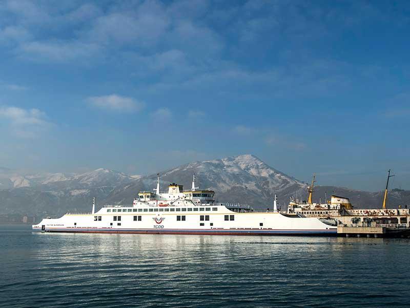 LAKE VAN CROSSING SULTAN ALPARSLAN FERRY PUT INTO OPERATION Sultan Alparslan Ferry put into operation to provide freight and passenger services on Lake Van on 15th January 2018.