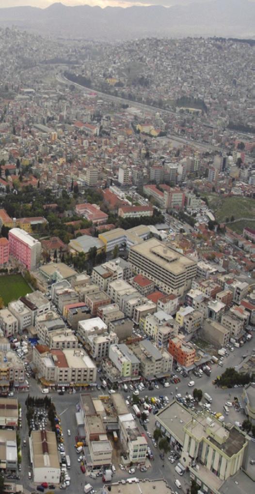 Ege bölgesinin en büyük uyku laboratuvarlarından birine sahip olan Uyku Bozuklukları Merkezimizde yılda 1600 hastaya polisomnografi yapılabilmektedir.