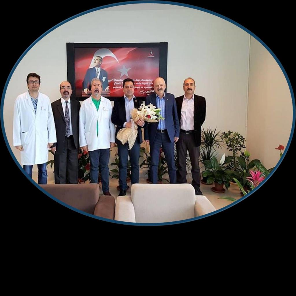 Yönetim Kurulu olarak Atatürk Devlet Hastanesi Başhekimliğine atanan Uz.Dr. A.Ozan GÖKUÇ'u ziyaret ederek, yeni görevinde başarılar diledik.