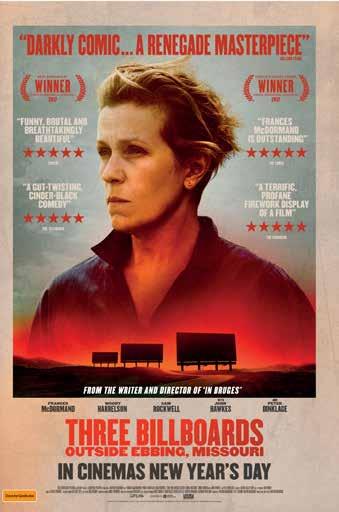 Film müzikleri de aynı müzisyenin (Carter Burwell) elinden çıkma. Mildred Hayes ( Frances McDormand ) 7 ay önce buluğ çağındaki kızını kaybetmiştir.