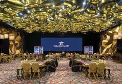 000 m² lik konferans salonu, hem misafirlerine hem de dışarıdan gelen misafirlerine hizmet veren casinosu, aqua parkı, spası ve NBeachiyle adanın en büyük