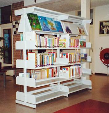 Tekst 10 Köy çocukları kitapsız kaldı Gaziantep'te kütüphane olarak hizmet veren otobüs eskiyince, köy çocukları kitapsız kaldı.