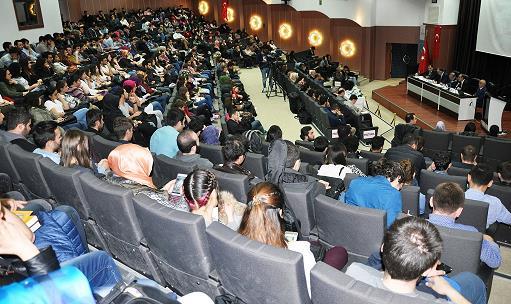 50 Gelecek ve Girişimcilik Paneli Mevlana Kalkınma Ajansı, Selçuk Üniversitesi Öğrenci Toplulukları Koordinatörlüğü ile birlikte Girişimcilik ve Gelecek konulu paneli gerçekleştirdi.