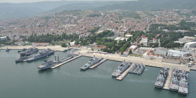 Denizyolu taşımacılığının en önemli altyapısını oluşturan limanlar, hammadde, ürün ve