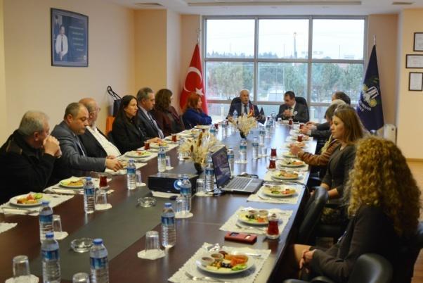 Erdoğan, Cengiz Yanmaz,Natık Civir ve sektör ile ilgili borsa üyeleri katıldılar. UYGULAMALI GİRİŞİMCİLİK EĞİTİMİ 12.ETAP 01-11.03.2016 Uygulamalı Girişimcilik Eğitimi 12.