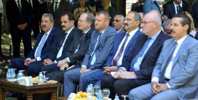 Toplantıya, Yönetim Kurulu Başkanı Faik Yavuz ile Genel Sekreter Eyüp Şenol Ömeroğlu katılmıştır.