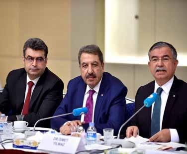 Yönetim Kurulu Başkanı Faik Yavuz; toplantıda yaptığı konuşmada TOBB Türkiye Sektör Meclislerinin, kamu ve özel sektörün politika tasarımında birlikte hareket edebilmesini sağlamak amacıyla kurulmuş