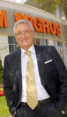 %40,25 Türkiye nin en saygın grup şirketlerinden biri olan Anadolu Endüstri Holding, Migros un %40,25 hissesini devraldı ve Migros ta eşit yönetim hakkına sahip oldu. 13 yeni mağaza açtık.