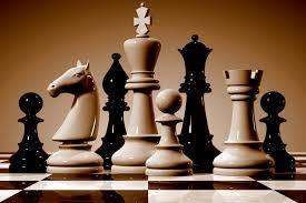 5-6.SINIFLAR SATRANÇ KULÜBÜ Okulumuzda gerçekleştireceğimiz satranç eğitimlerimizde çocuklarımızın yaş ve seviyelerine uygun olarak satrancın inceliklerini, kurallarını ve