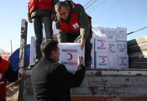 538 Türk Kızılayı, deprem sonrası, bölgede bulunan vatandaşlara destek olmak üzere seyyar ikram araçlarını da