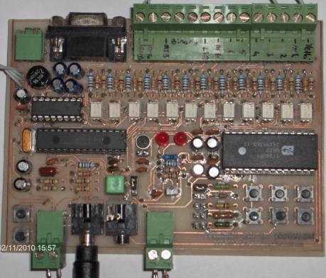 Görüldüğü gibi bootloader özelliğinden dolayı ek programlayıcı donanıma ihtiyaç duymadan arduino uno kolayca programlanmıştır.