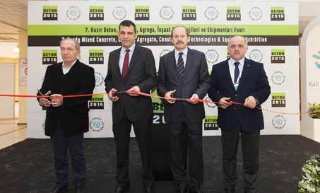 42 Beton Sektörü 7. kez buluştu Türkiye Hazır Beton Birliği, sektörün en önemli buluşması olan Beton Fuarı nın yedincisini hayata geçirdi.