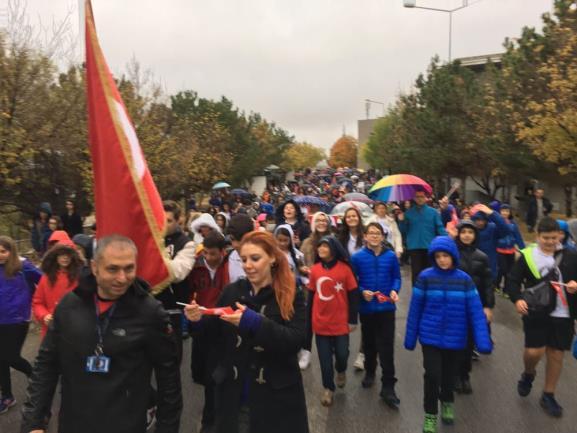 29 Ekim Pazar sabahı Cumhuriyet Bayramı kutlama etkinliklerimiz öğrencilerimiz ve