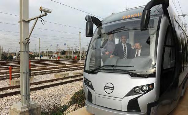 konusunu dillendirdiğini hatırlatan Bakan Çelik, Tabi biz oğu zaman başkanımız hayal ediyor falan dedik Ama bugün bunun bir hayal değil, gerek olduğunu gördük Bu teknolojinin sanayiciyle