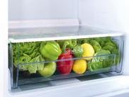 Beko nun Mavi Işık Teknolojisi sayesinde, fotosentez süreci buzdolabı içinde de devam eder; bu da taze meyve ve sebzelerin saklanma süresini uzatırken, doğal lezzetlerinin ve besleyici öğelerinin