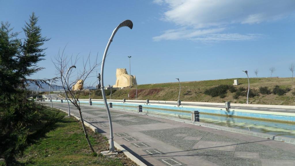 Dökümhanemizde üretilen lambalar Dökümhanemizde üretilen korkuluklardan biri 2012 YILI OTOBÜS HİZMETLERİ FAALİYETLERİ: Otobüs İşletme Müdürlüğü,Makine