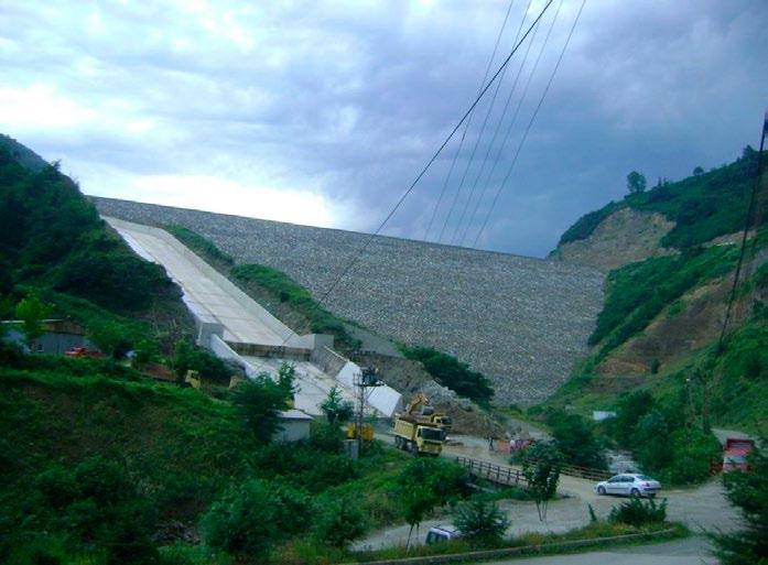 Atasu Barajı Atasu Barajı Trabzon ilinde Galyan Deresi üzerinde temelden 118, talvegden 116 metre yüksekliğinde kaya dolgu bir barajdır.