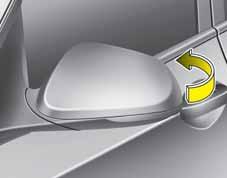 Aracınızın özellikleri Kolu (1) sol aynayı veya sağ aynayı seçmek üzere L veya R konumuna getiriniz, sonra seçilen aynayı yukarı, aşağı, sağa veya sola ayarlamak için ayna ayar kumandası üzerindeki