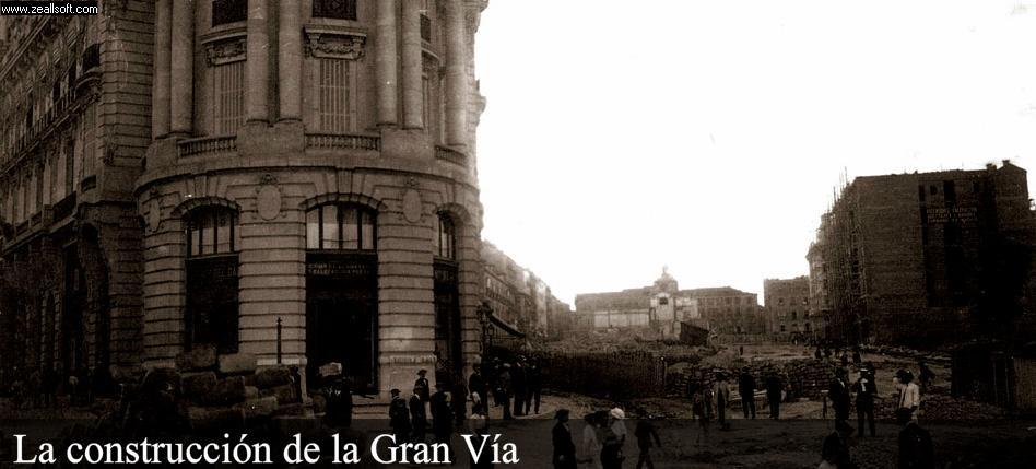 eden bombardımanlarından dolayı Avenida de los obuses (Havan Topu Caddesi) olarak popüler bir lakap almıģtır.