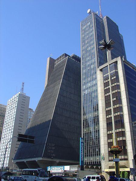 ġekil 3.13: FIESP - Sao Paolo Sanayi Federasyonu Binası Sao Paolo Sanayi Federasyonu Binası ise Ģehrin en sembolik binaları arasında yer almaktadır.