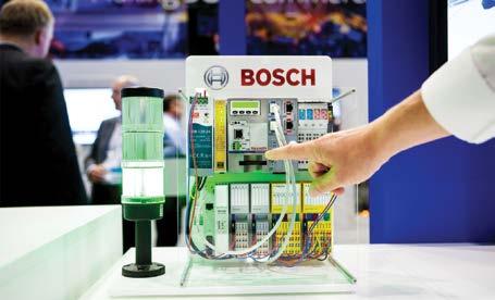 ENDÜSTRİ OTOMASYON HABERLER yaratıcı görevlerin yapılması gibi diğer görevler için işçilere vakit sağlıyor. Bosch, geleceğin fabrikalarının bu şekilde olacağını hayal ediyor.