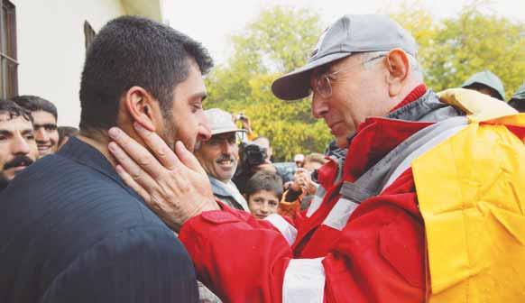 Özellikle son dönemlerde düzenlenen uluslararası toplantı ve konferanslarda bir araya gelen STK lar bir yandan İslâm coğrafyasındaki sorunları tartışmakta, bir Kendi sorunlarına kendi çözümlerini