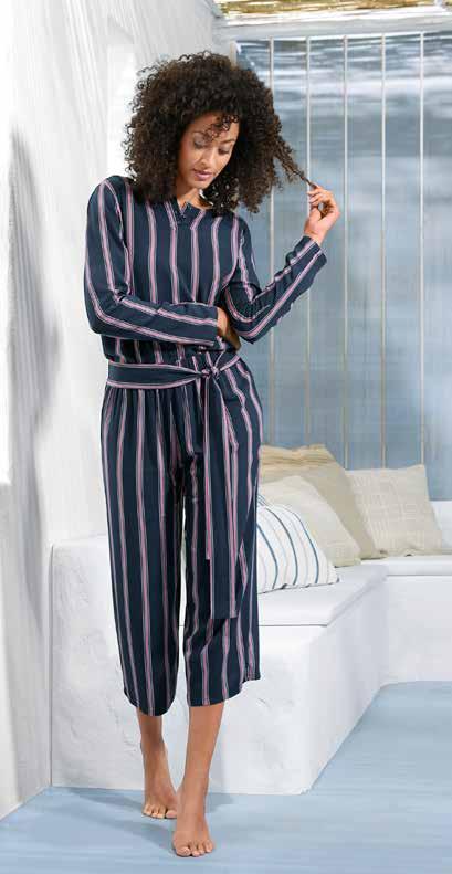 1I Organik Pamuklu Kısa Pijama Takımı 2I Organik Pamuklu Gecelik 5I Pijama Takımı 119,95 TL 3I Sabahlık 129,95 TL GÜNE DAHA GÜZEL