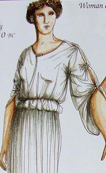 Yunan tarzı elbise modelleri romantik tasarımlarla genç kızların ve bayanların gecelerde bakışları üzerilerinde toplamalarını sağlarken renk ve detay alternatifleriyle