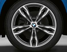 Gelişmiş LED farlar 18 inç, Çift kollu, stil 570 M Bicolor hafif alaşım jantlar 19 inç, Çift kollu, stil 572 M Bicolor hafif alaşım jantlar Alçaltılmış M Sport süspansiyon M sport direksiyon BMW