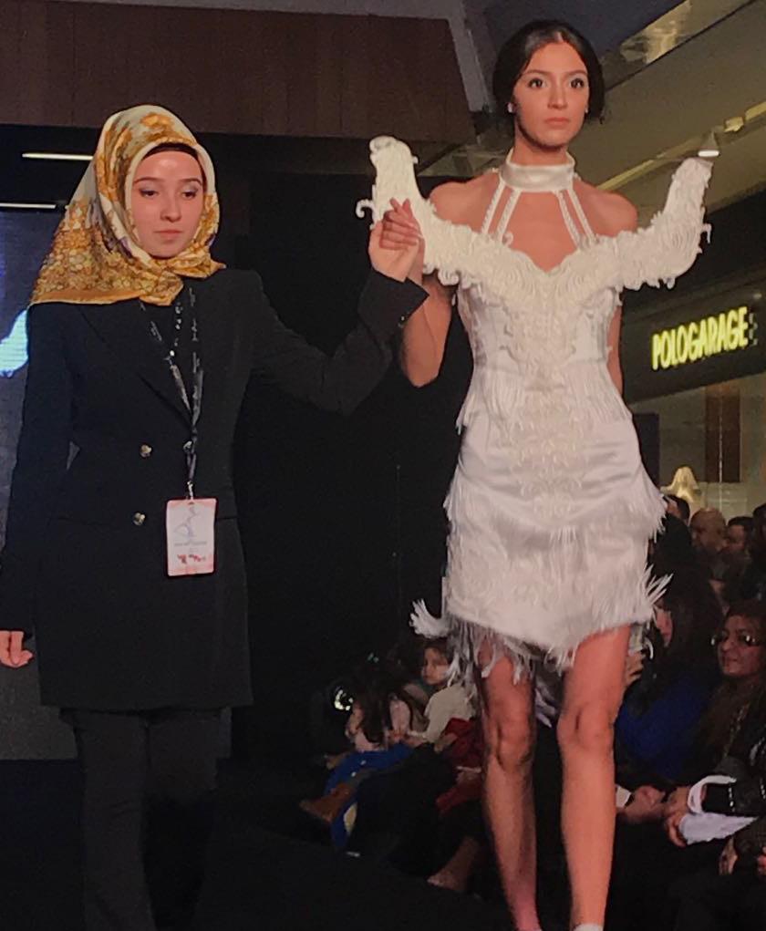 Moda ve Tekstil Tasarım Bölümü öğrencilerimizden Zeynep Çetin ve Sena Nur Taşdemir finale kaldılar.
