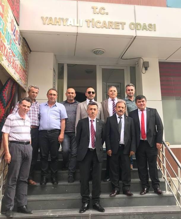 Yahyalı Ticaret Odamız Yönetim Kurulu Başkanı Ahmet Koyuncu, Yönetim Kurulu Başkan Yardımcısı Özgür Büber, yönetim kurulu üyeleri Fikret Türk, Metin Gökteke, Hacı Yusuf Tarlacı katıldı.