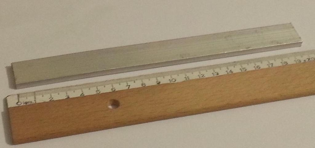 2'de 5x20x200 mm boyutlarında köpürtme kalıbında kullanılan preform