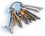 Daha karmaşık ana anahtar sistemi yapısında master anahtar, bir grup anahtarı haline gelir ve bu durumda tüm sistem genel master anahtar (GMK) tarafından