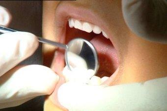 Diş Hassasiyetinde Tedavi Diş hassasiyetine neden olan faktörler