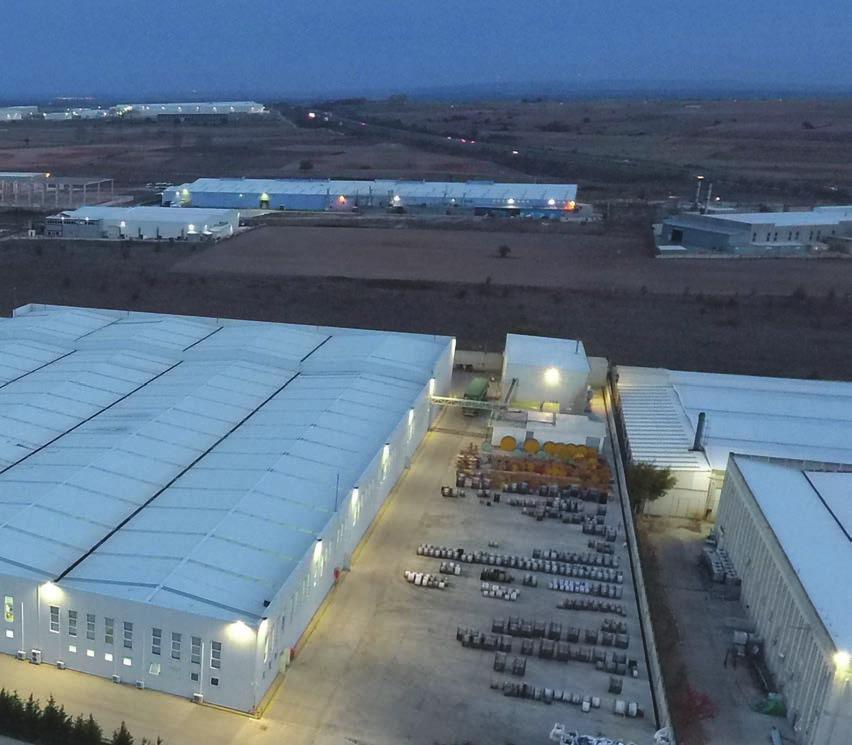 Ünal Kablo Tekirdağ Çorlu da toplam 40.000 m² üzerine kurulu 30.000 m² kapalı alanı ile Türkiye nin önde gelen kuruluşları arasında yer almaktadır.