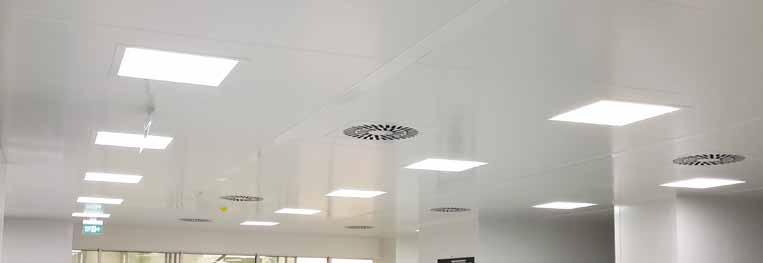 Panellerin yangına tepki sınıfı TS-EN 13501-1 e göre B (NF 92-501: M1) (DN 4102: B1) olup, alev ilerletmeyen özelliktedir. Walk-on type fully flush ceiling system.