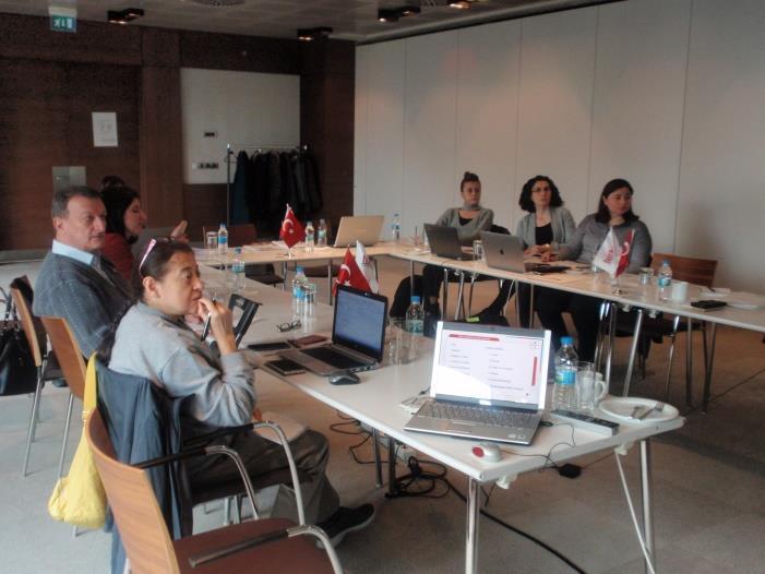 TÜRKAK Terimler Sözlüğü Çalıştayı TÜRKAK tarafından 2 Mart 2018 tarihinde gerçekleştirilen Terimler Sözlüğü Çalıştayı na TURKLAB temsilcisi olarak Yönetim Kurulu Üyesi Evrim ŞENGÜN katılmıştır.