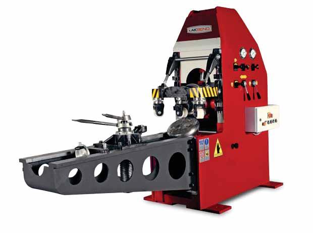 60 BMB 15 FLANGING MACHINE BOMBE SIVAMA MAKİNESİ STANDARD FEATURES SPECIAL EQUIPMENT STANDART ÖZELLİKLER ÖZEL DONANIMLAR The electro-welded frame is made of ST52-3 special steel making the machine