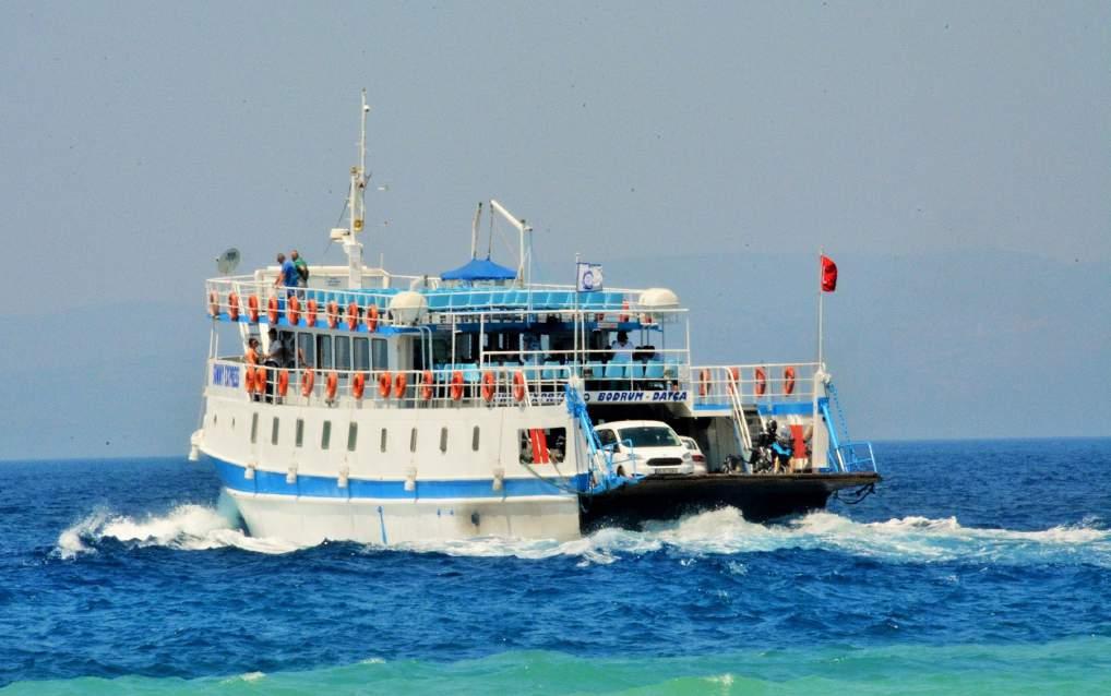 Bodrum ve Datça İlçeleri arasında yürüttüğümüz feribot seferleri ile daha hızlı ulaşım imkanı sağlarken ayrıca vatandaşlarımız Muğla nın doğal güzelliklerini görme fırsatı yakalıyorlar.