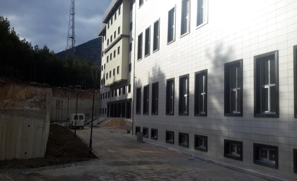 2014 yılı içerisinde inşaatına başlanan 5.500 m 2 kapalı alana sahip, Teknik Bilimler Meslek Yüksek Okulu Binası Yapım İşi 6.521.