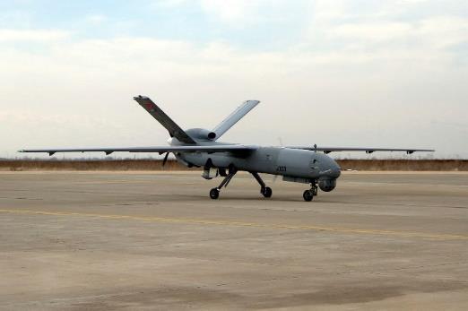 2. İNSANSIZ HAVA ARACININ KANAT TASARIMI 2.1 Günümüzdeki Benzer İnsansız Hava Araçları ve Özellikleri 2.1.1 Anka TAI (Türkiye) tarafından üretilmiş olan Anka insansız hava aracı 2010 yılından beri aktif olarak kullanılmaktadır.