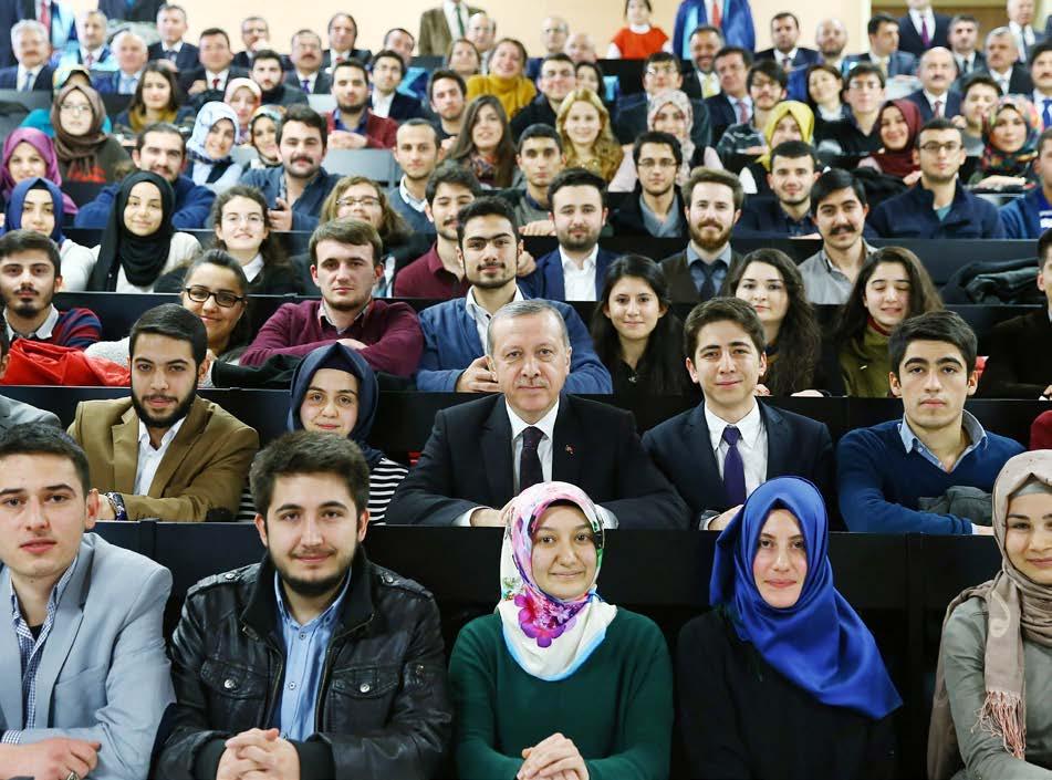EĞİTİM AK Parti IktidarI öncesinde EskI Türkiye ; Eğitim sisteminin demokratik anlayıştan uzak olduğu, Üniversitelerin sayısının ve öğrenci kontenjanlarının yetersiz kaldığı, Üniversiteye giriş