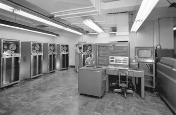 IBM 704 mainframe bilgisayarlar 1953yılında John W.