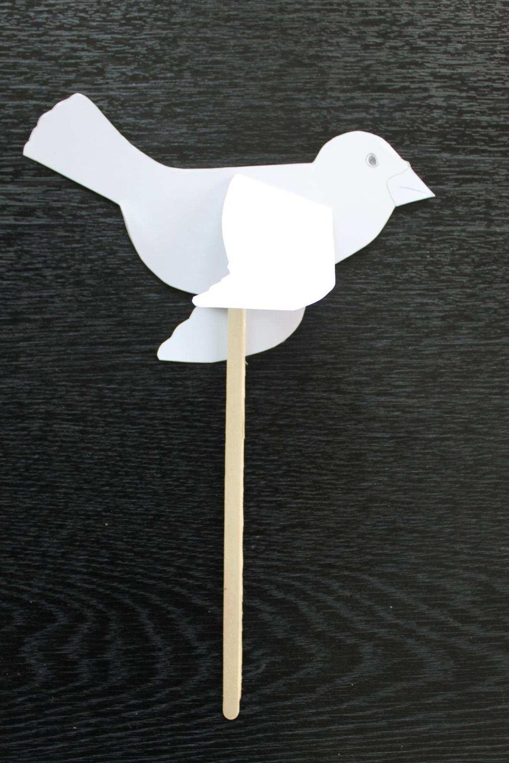 2. Kuş Gerekli Malzemeler: - İstediğiniz renkte fon kartonu - Makas - Yapıştırıcı - Kalem - Uzun çubuk (Dondurma çubuğu, adana şiş için kullanılan çubuk veya kalın mukavvadan hazırlayacağınız bir