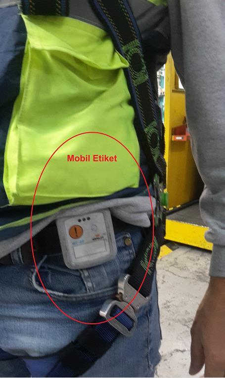 Mobil etiket vinç üzerinde bulunan algılayıcıya sinyal