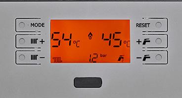 Kontrol Paneli Aydınlatmalı geniş bilgi ekranı kalorifer, sıcak kullanım suyu, tesisat basıncı, dış hava sensörü bağlantısı, oda termostatı bağlantısı ve alev modülasyonunu aynı anda ekranda gösterir.