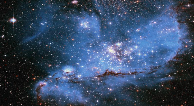 40 GALAKSILER Yıldızlardan, yıldızlar arası gaz ve toz bulutlarından, kara deliklerden, gezegenler ve doğal uydularından oluşan dev sistemlere galaksi ya da gök ada denir.