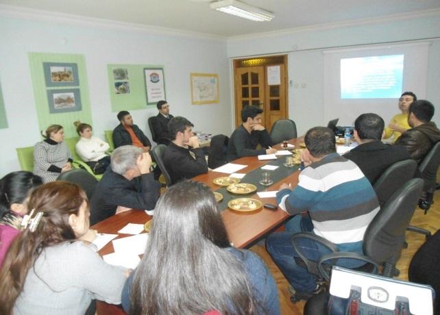 İşletmelerin karlılığa geçebilmeleri için kendi yemlerini kendilerinin üretmesini sağlamak amacıyla bölgede çalışan danışmanlara büyük görevler düşmektedir.